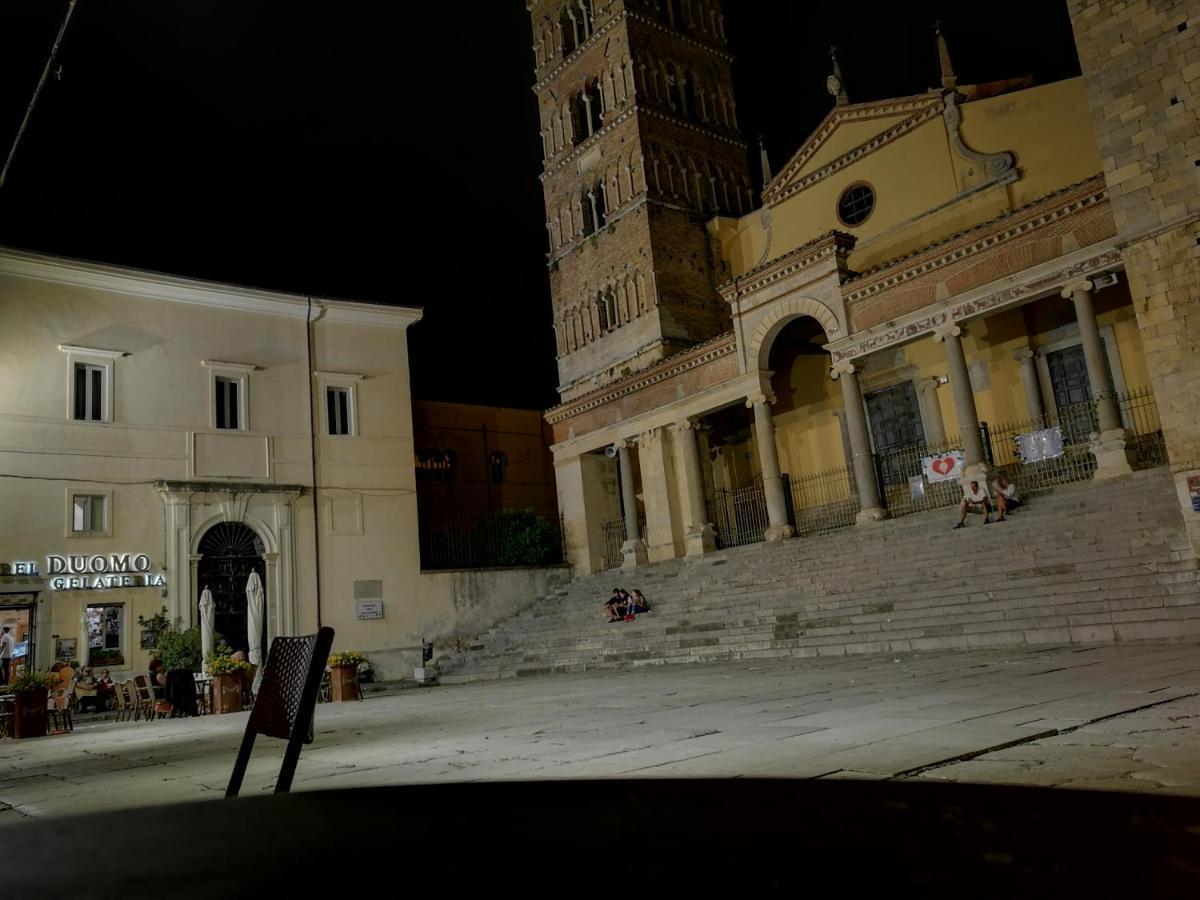 تيراتشينا B&B Dimora Di Traiano المظهر الخارجي الصورة